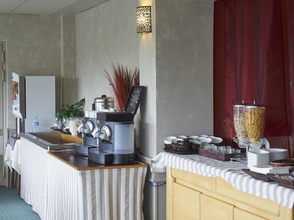 Hotel Logis Fontaine 2*
